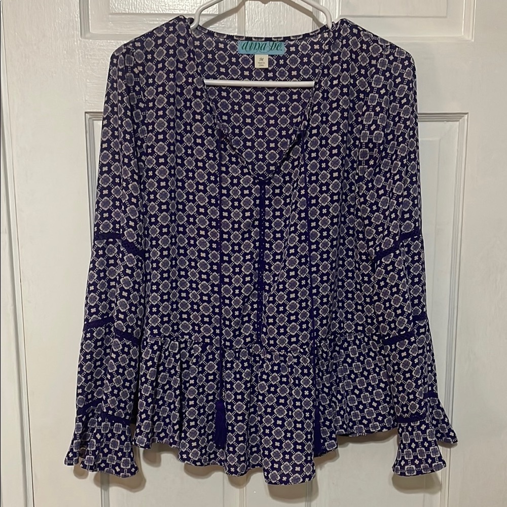 Purple & white bell sleeve peplum top